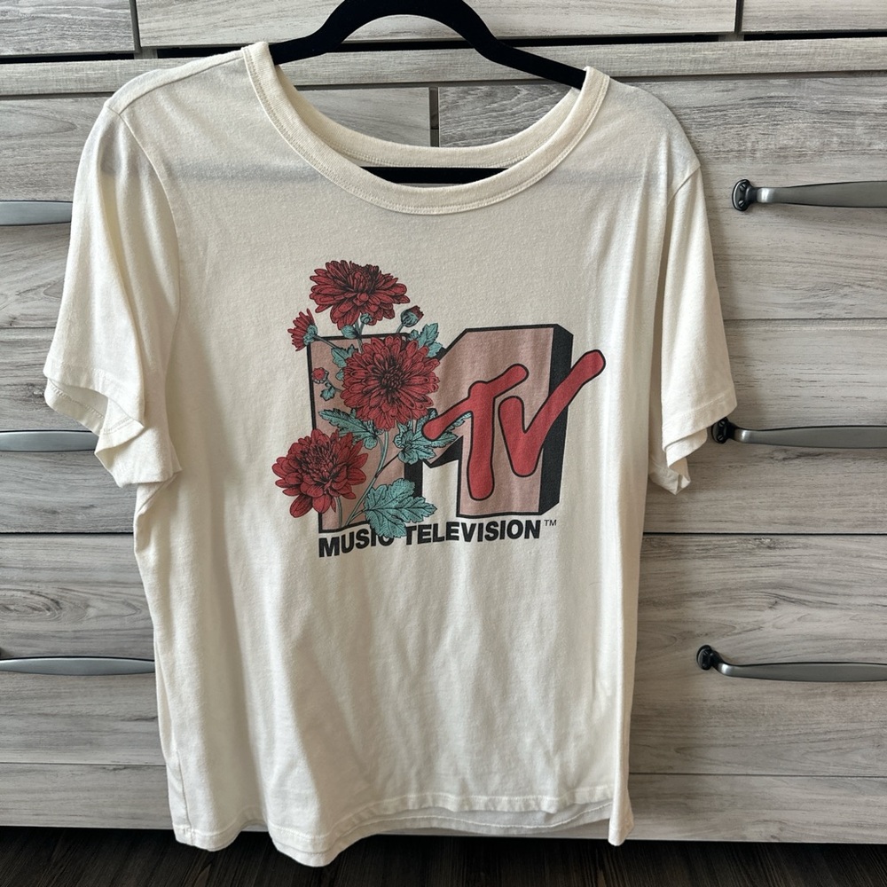 MTV Graphic Tshirt 📺